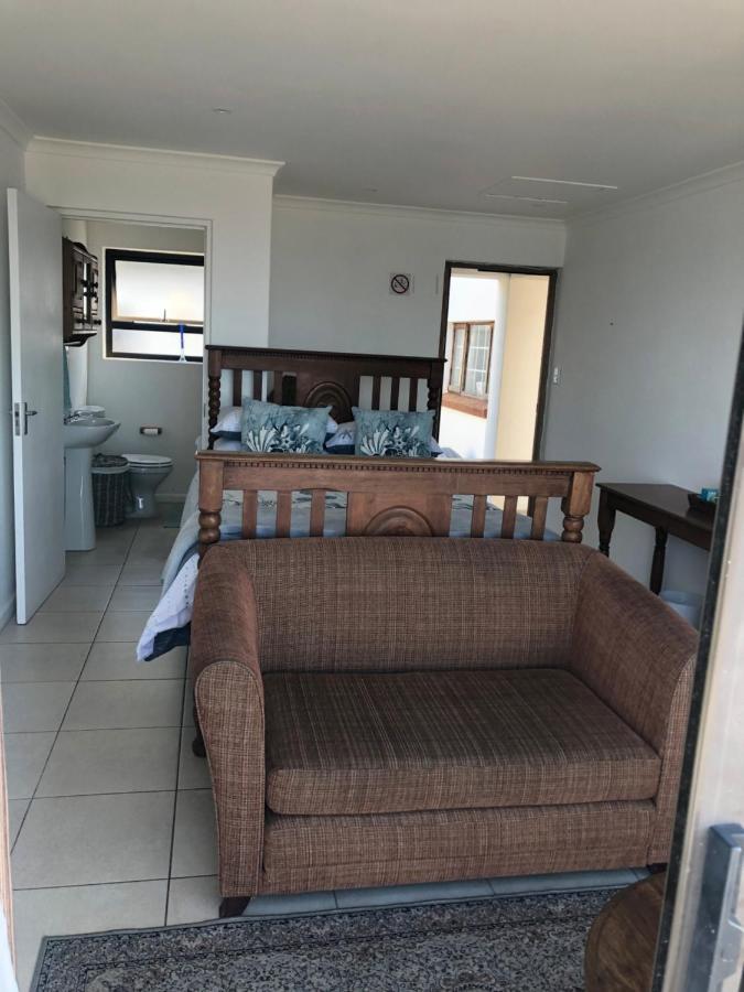 Ollava Guesthouse Simon's Town Bagian luar foto