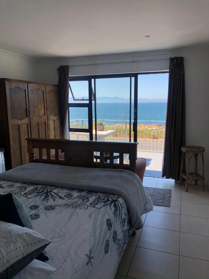 Ollava Guesthouse Simon's Town Bagian luar foto