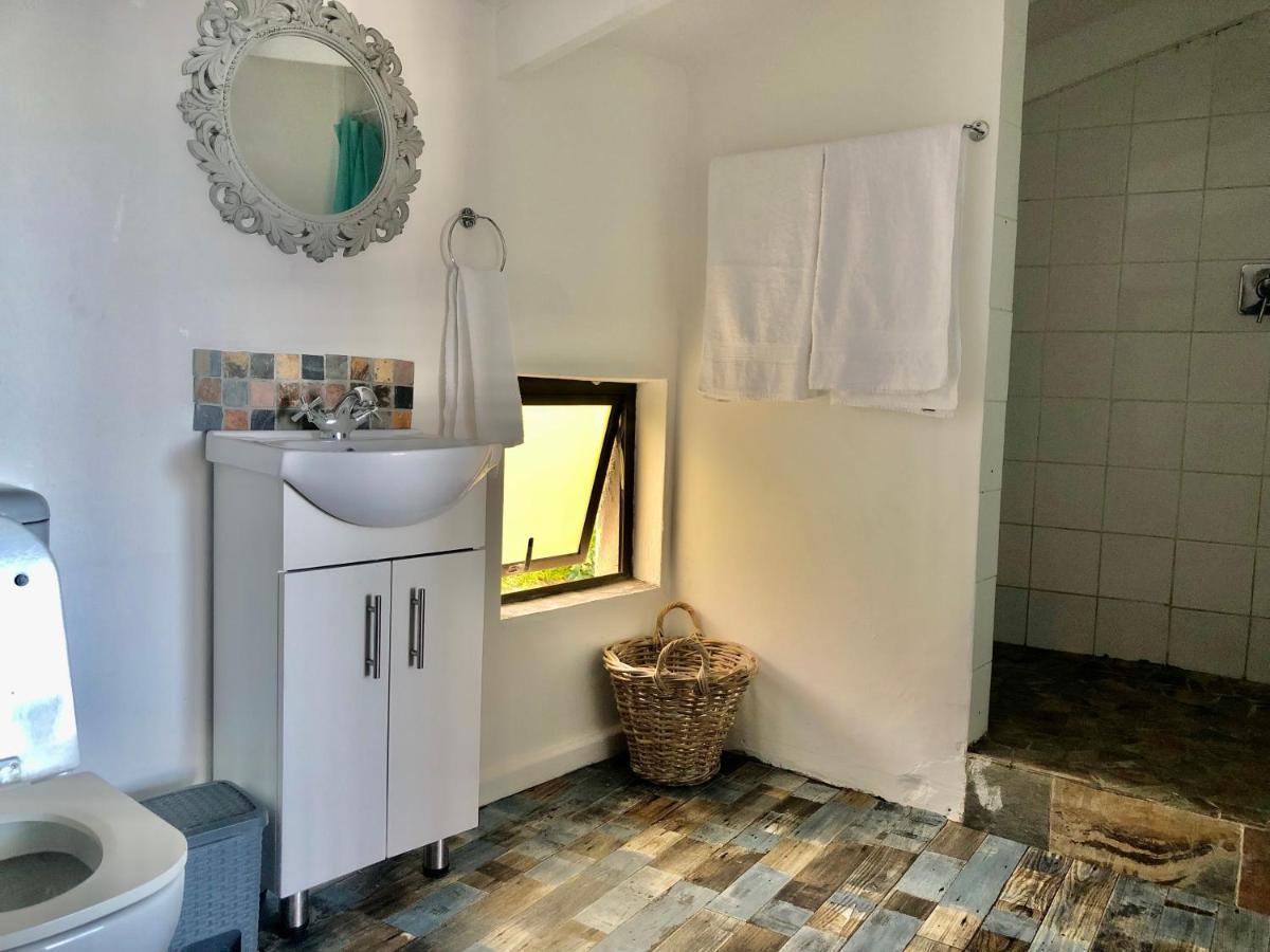 Ollava Guesthouse Simon's Town Bagian luar foto