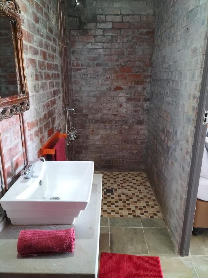 Ollava Guesthouse Simon's Town Bagian luar foto