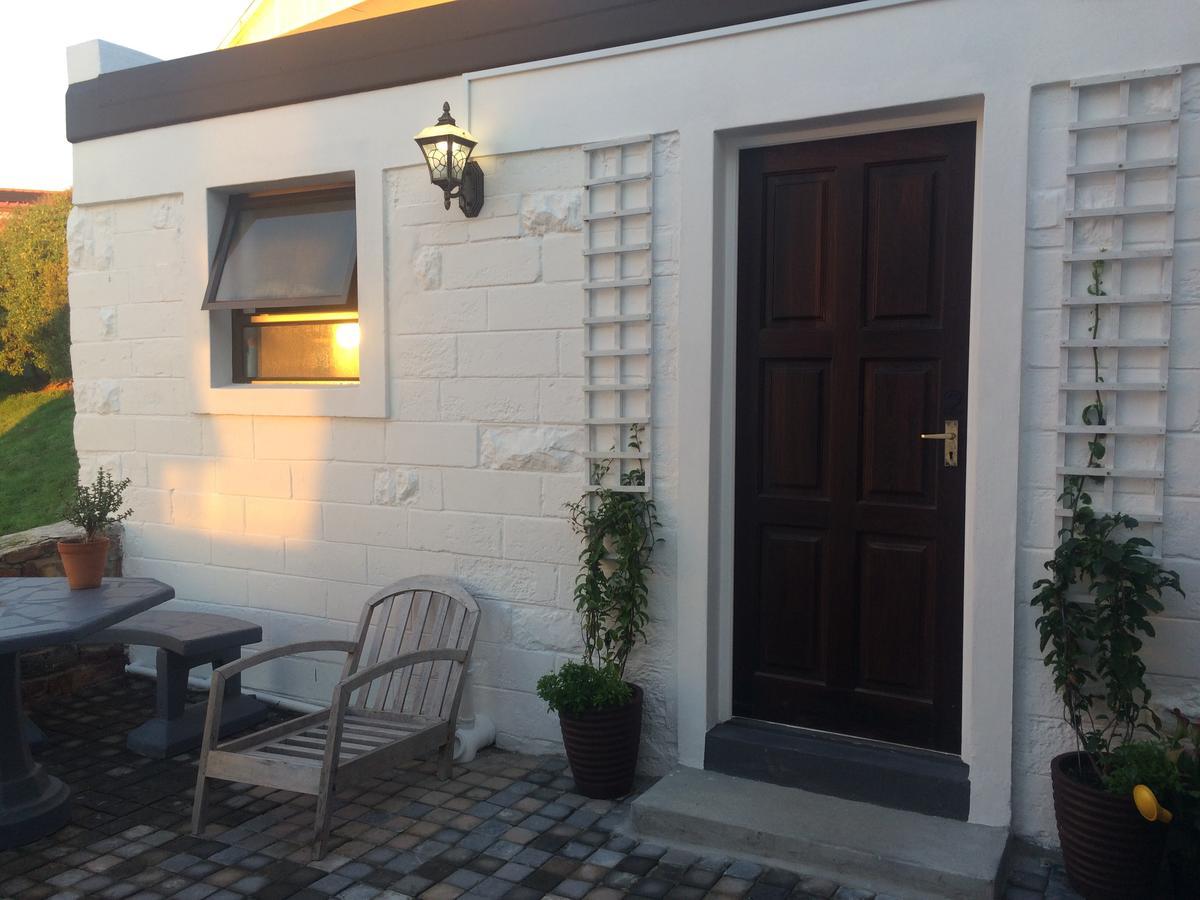 Ollava Guesthouse Simon's Town Bagian luar foto