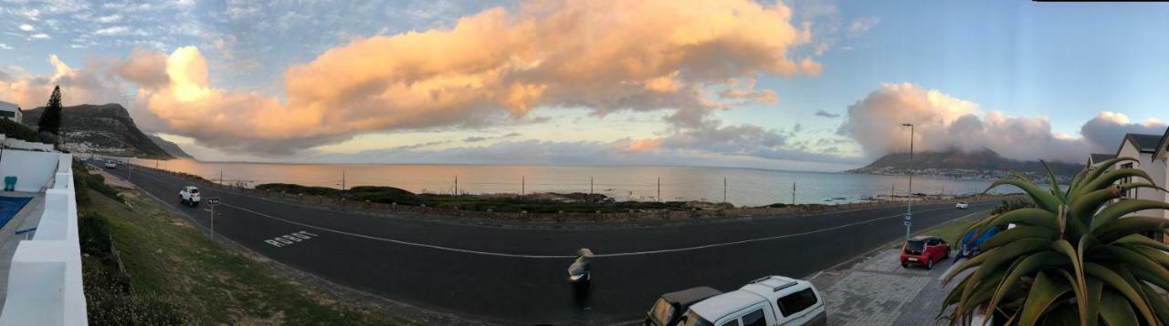 Ollava Guesthouse Simon's Town Bagian luar foto